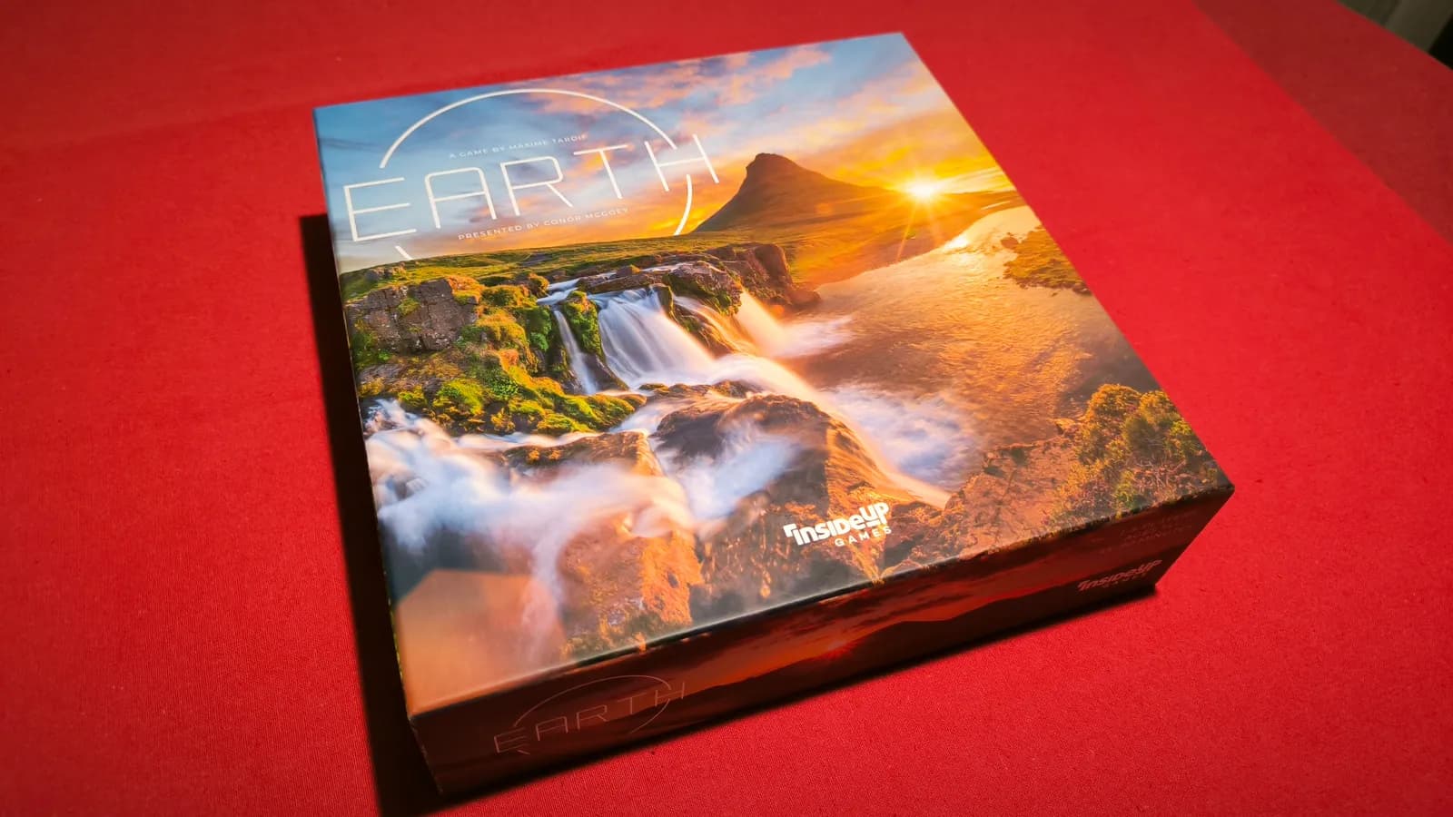Earth - slika 1