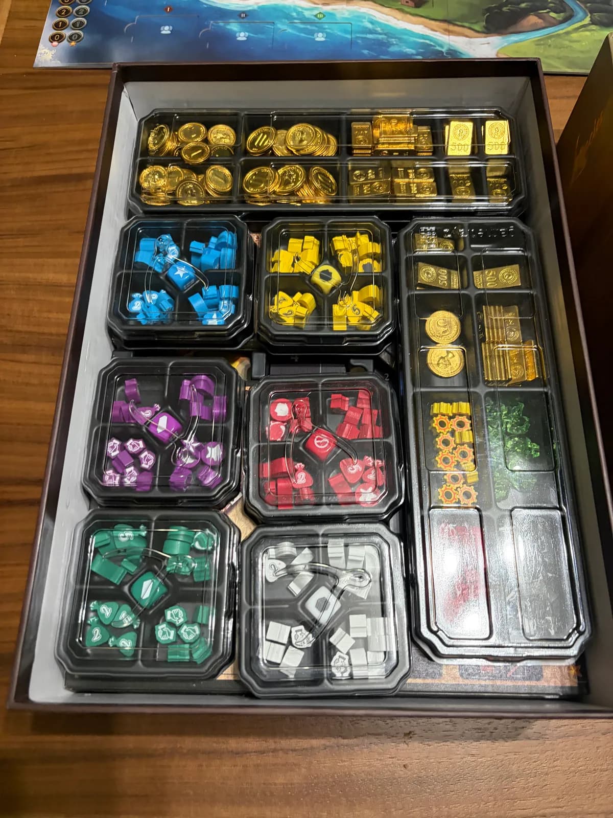 Legacies - thumbnail 2