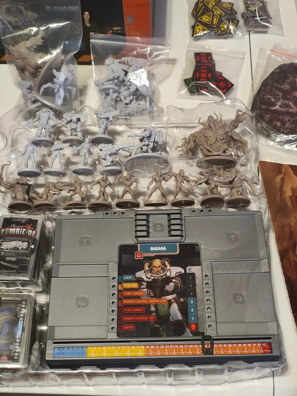 Zombicide Invader + Black Ops ekspanzija - thumbnail 2