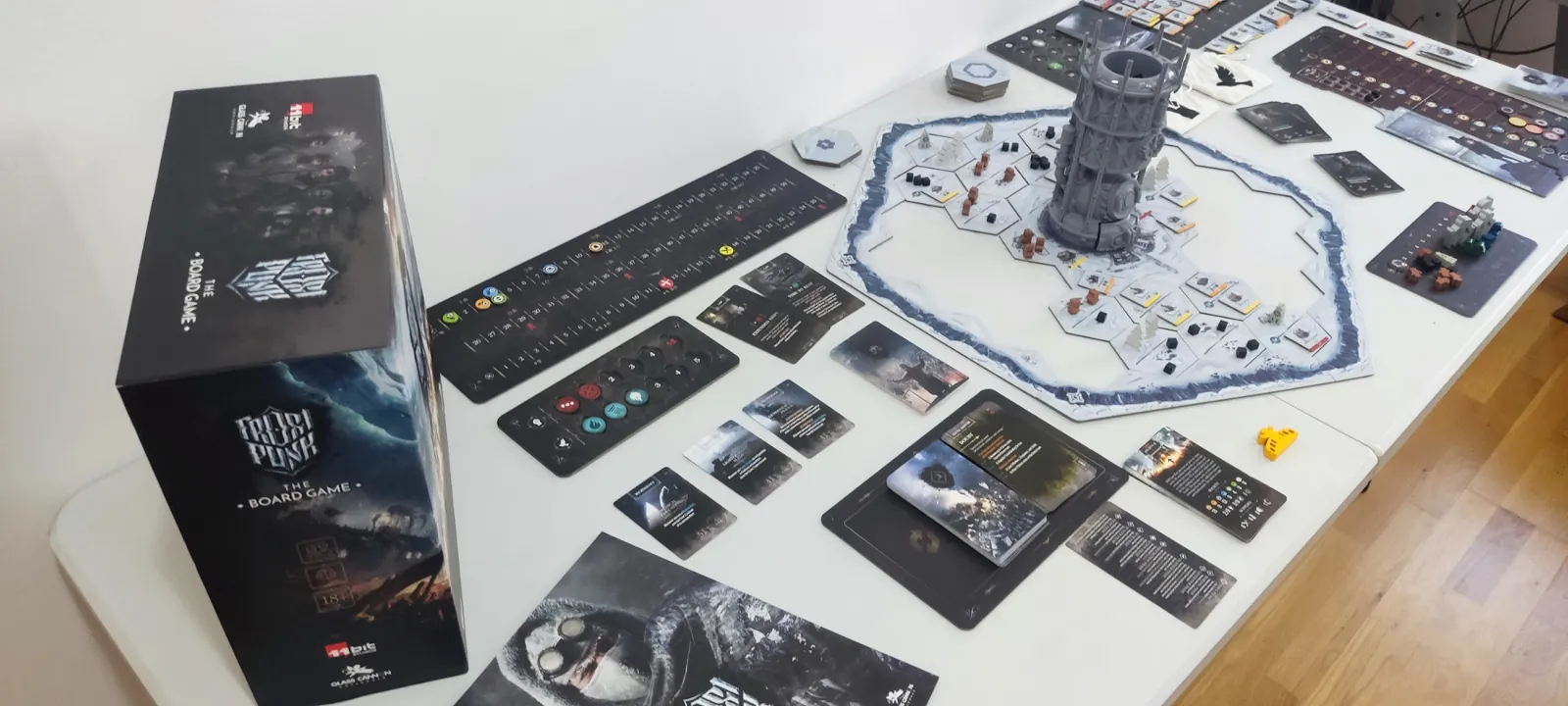 Frostpunk: The Board Game - thumbnail 2