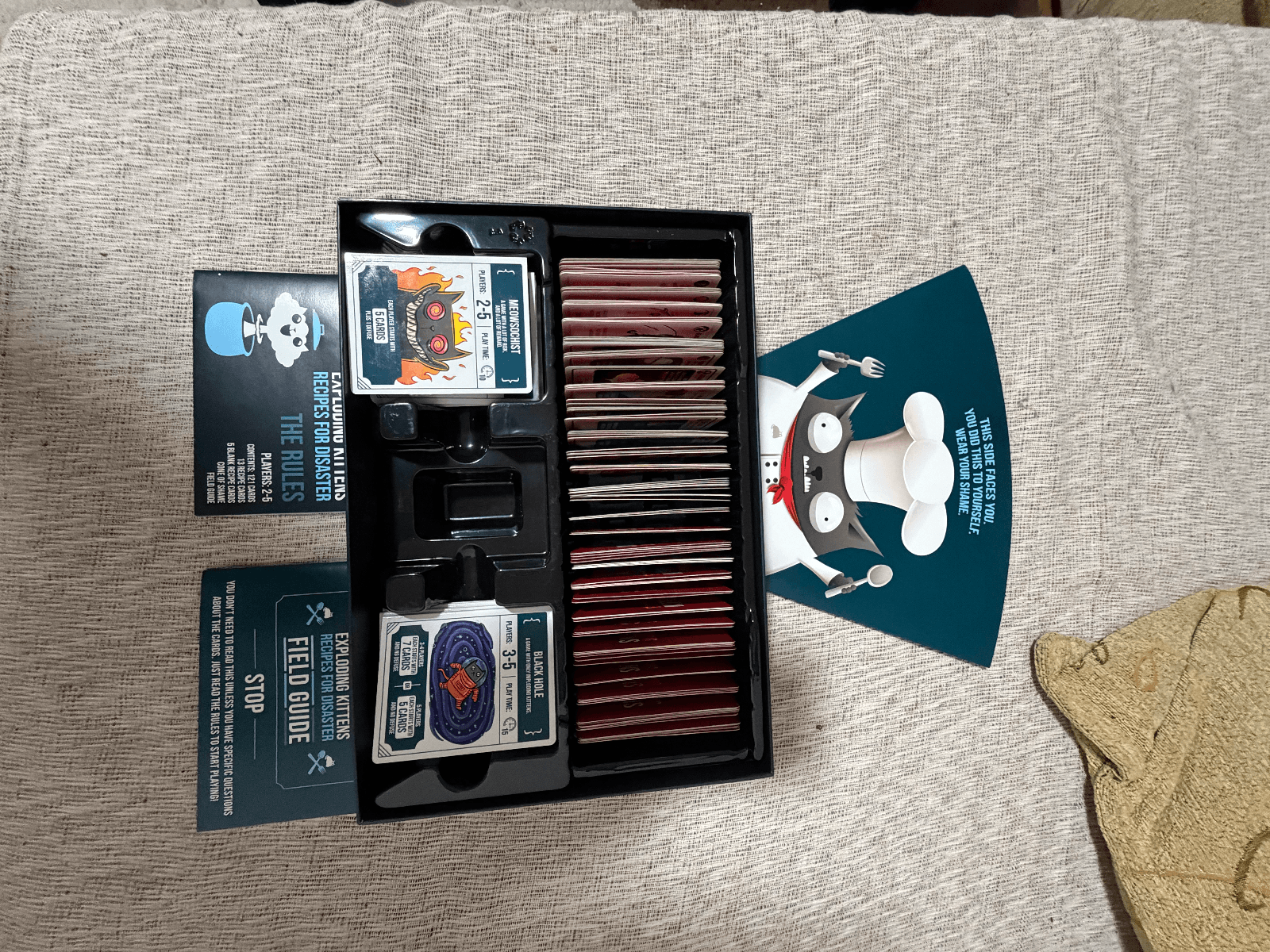 Exploding Kittens: Recipes for Disaster - thumbnail 3