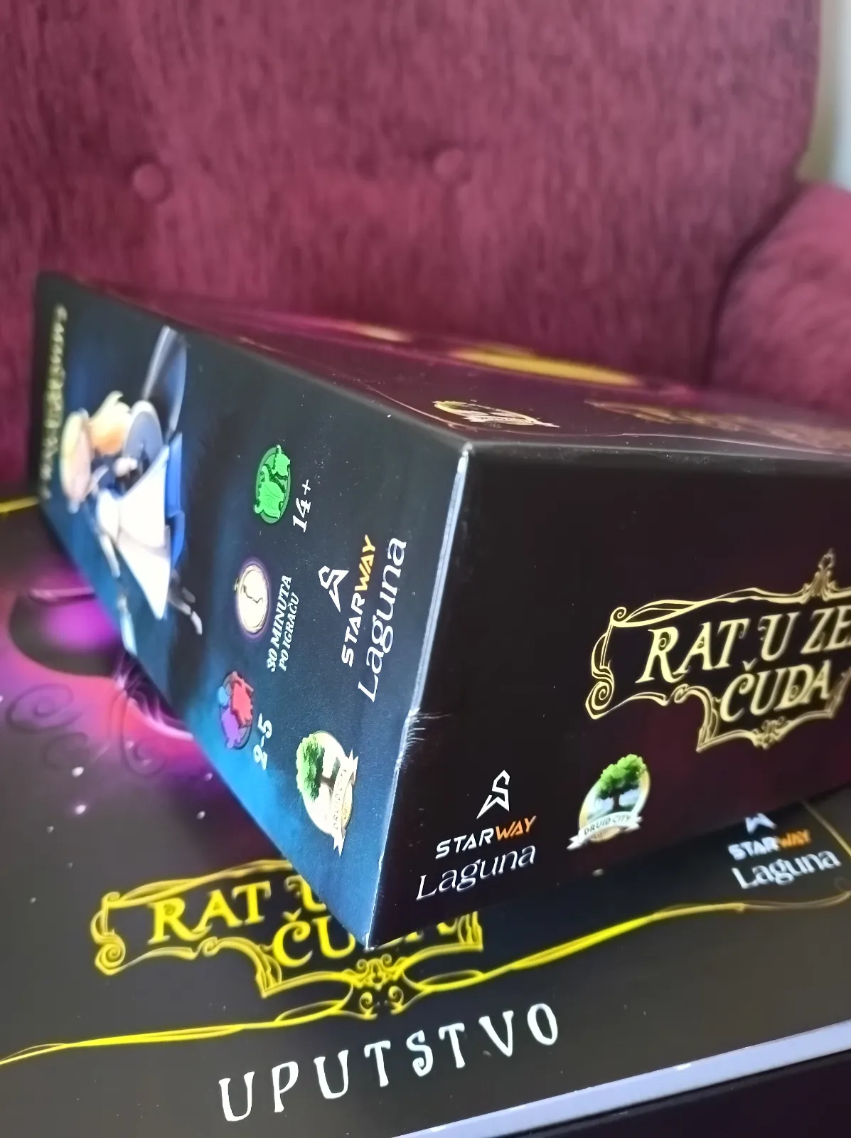Wonderland's War (Rat u zemlji cuda) - thumbnail 4