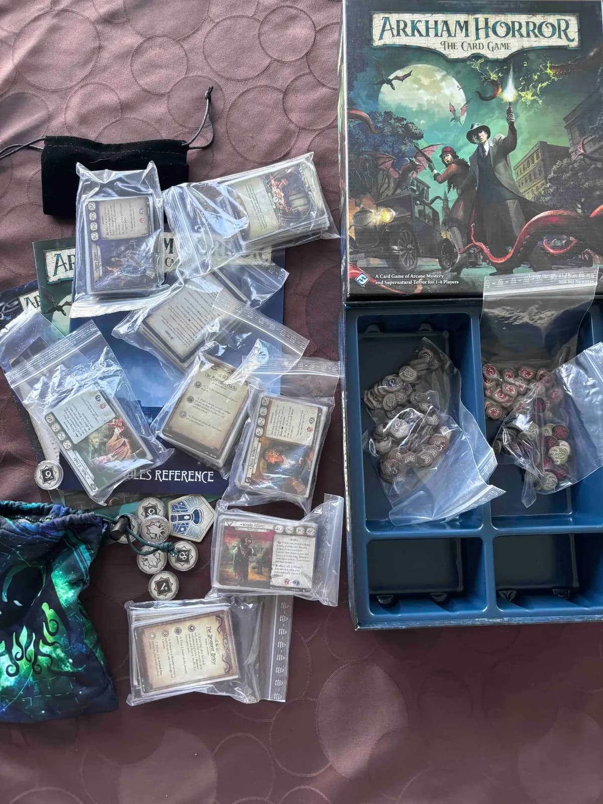 Arkham Horror: The Card Game (Revised Core Set) - slika 1