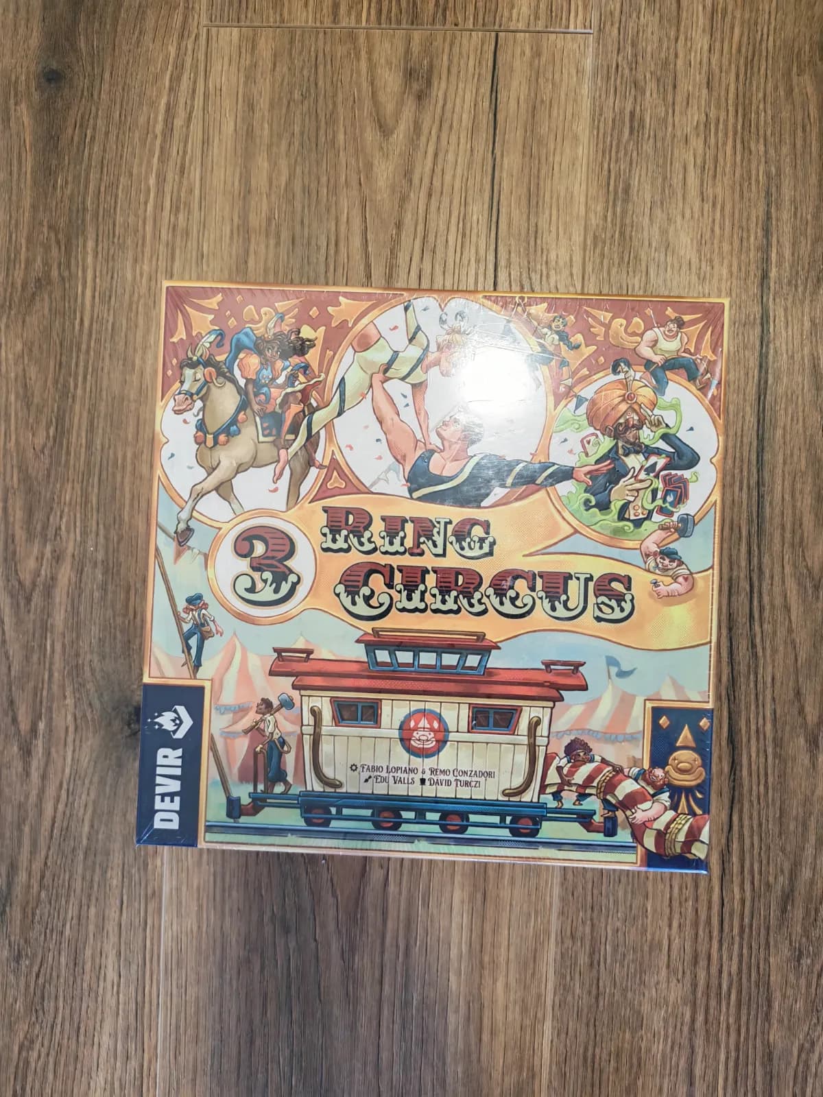 3 Ring Circus - slika 1